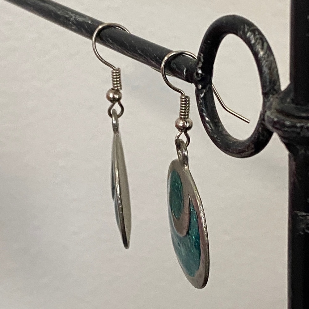 Teal Enamel Wave Swirl Dangle Earrings Silver Tone Boho Summer Beach Coastal - Picture 11 of 12